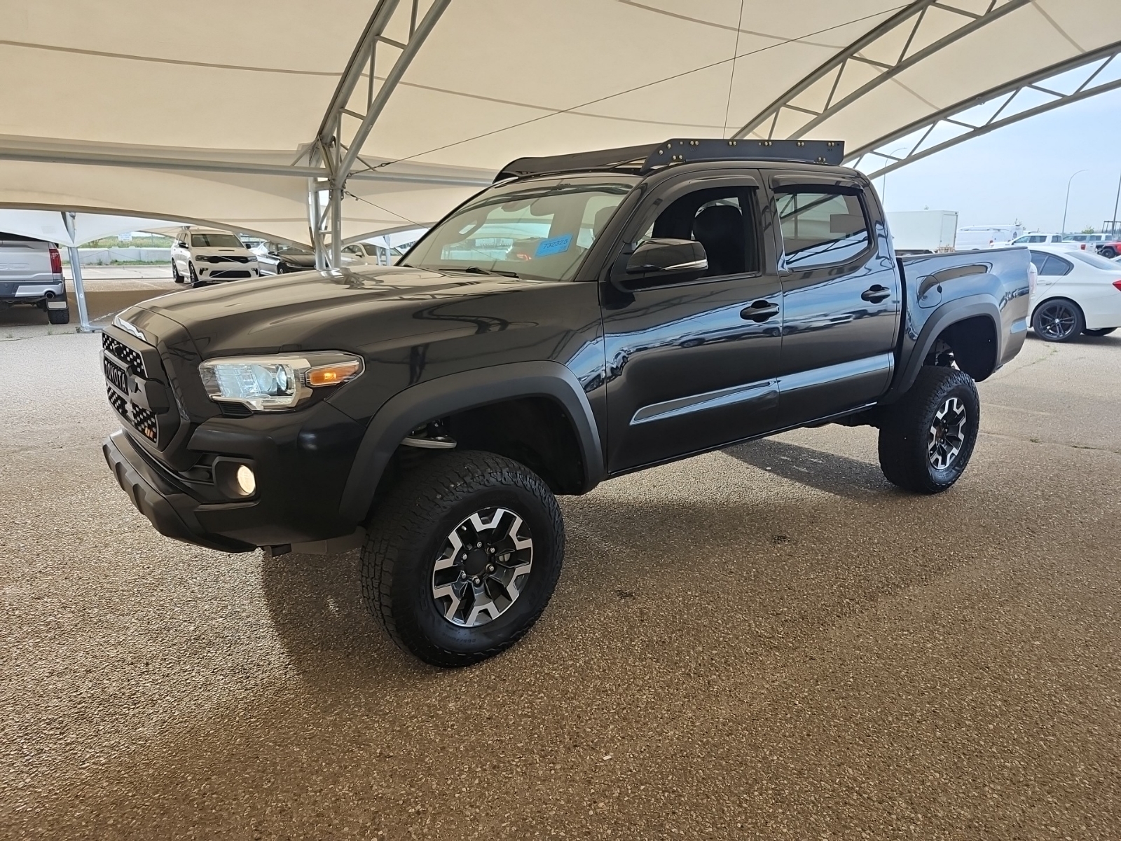 2022 Toyota Tacoma CREW CAB SHORT BED SR5