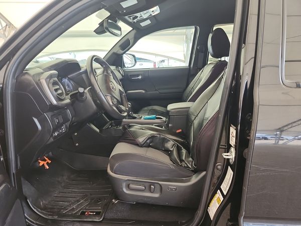 2022 Toyota Tacoma CREW CAB SHORT BED SR5