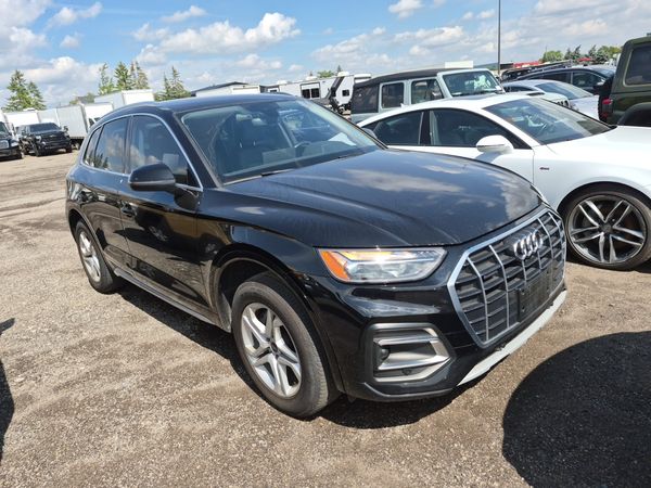 2022 Audi Q5 KOMFORT quattro Premium