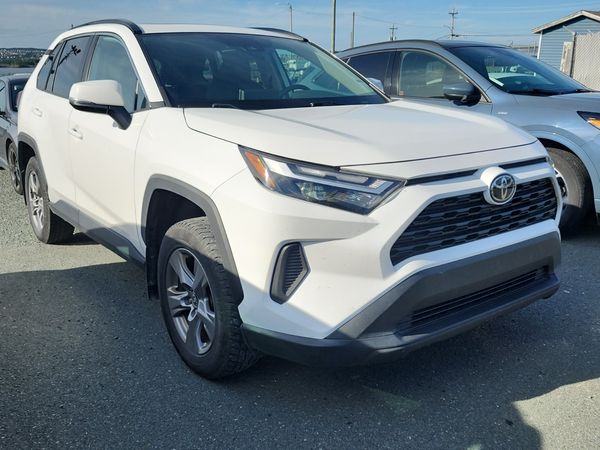 2024 Toyota RAV4 Awd Xle