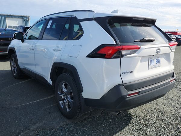 2024 Toyota RAV4 Awd Xle