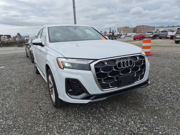 2026 Audi Q7 55 TFSI QUATTRO quattro Premium
