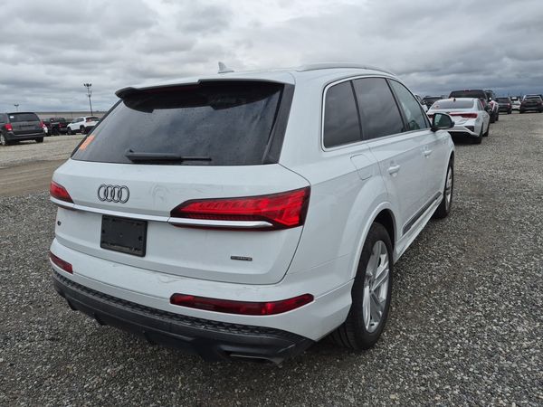 2026 Audi Q7 55 TFSI QUATTRO quattro Premium