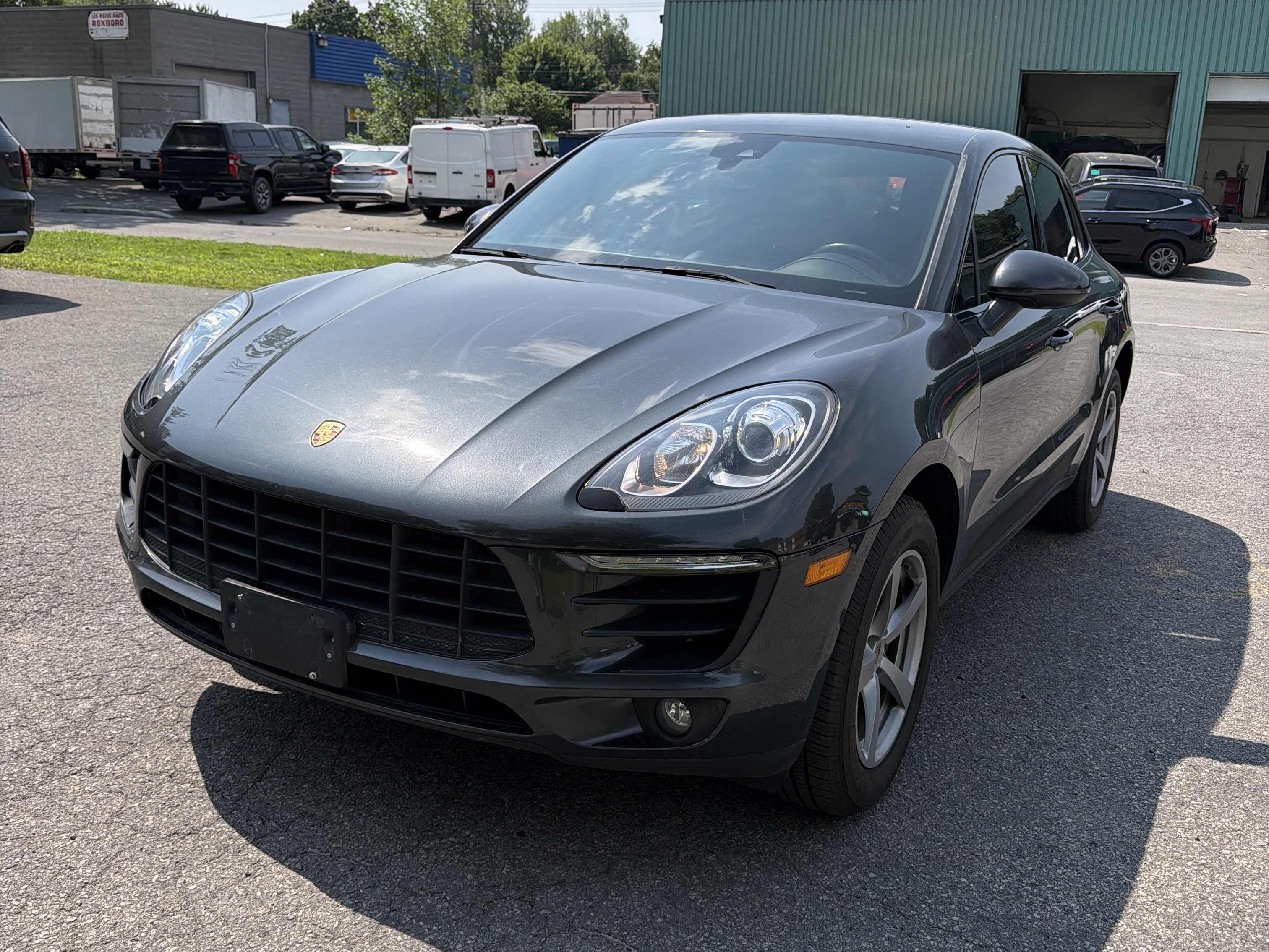 2017 Porsche MACAN