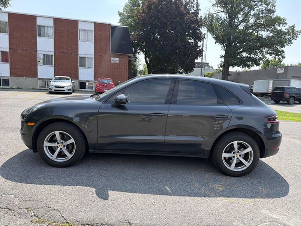 2017 Porsche MACAN