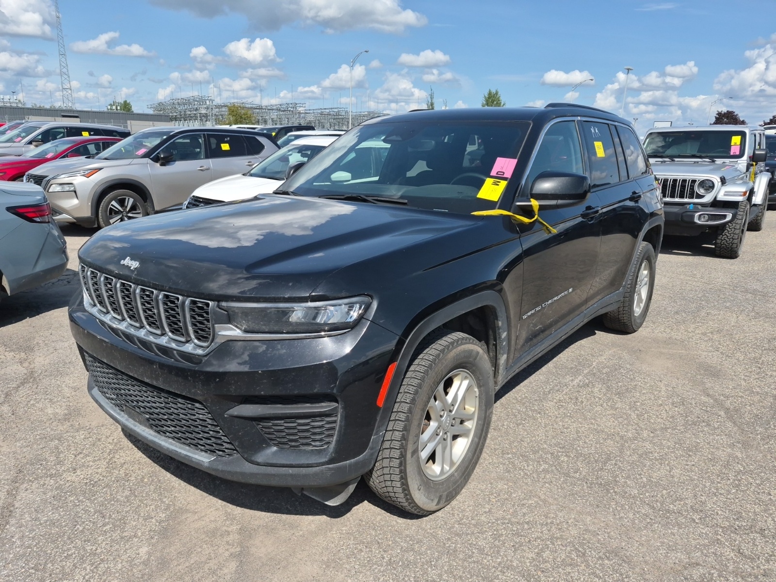 2024 Jeep Grand Cherokee LAREDO
