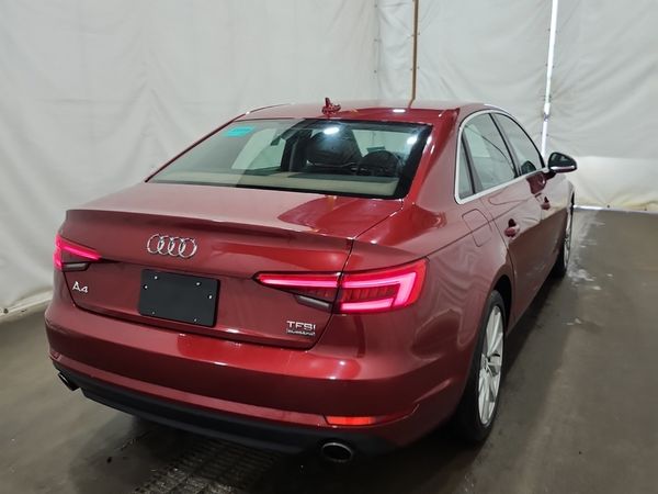 2017 Audi A4 KOMFORT quattro Premium