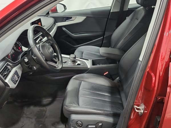 2017 Audi A4 KOMFORT quattro Premium