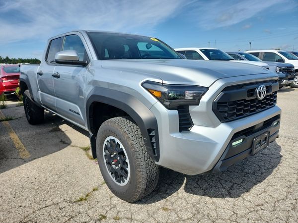 2024 Toyota Tacoma 4x4 Double Cab Auto Crew Cab Std Bed