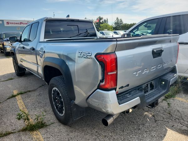2024 Toyota Tacoma 4x4 Double Cab Auto Crew Cab Std Bed