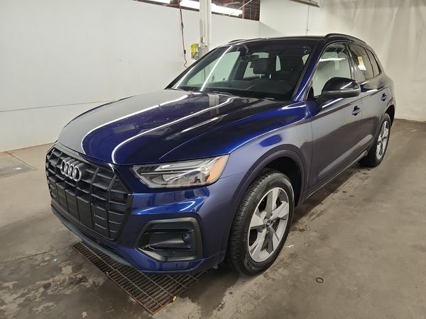 2023 Audi Q5 KOMFORT