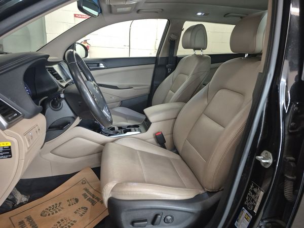2017 Hyundai Tucson LUXURY