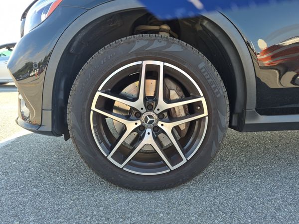 2018 Mercedes-Benz GLC LEATHER GLC 300-4M