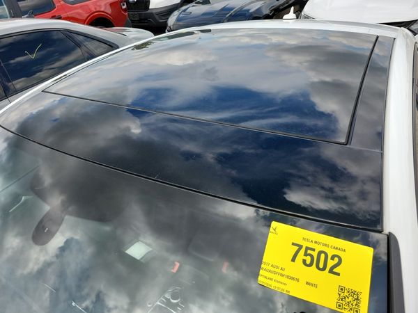 2017 Audi A3 4dr Sdn Fronttrak 2.0t Komfort Premium