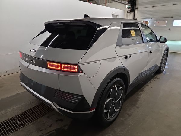 2024 Hyundai IONIQ 5 PREFERRED SEL