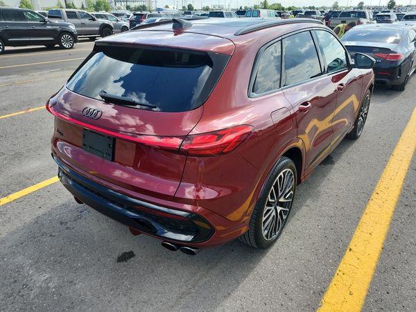 2025 Audi SQ5 TECHNIK quattro Prestige
