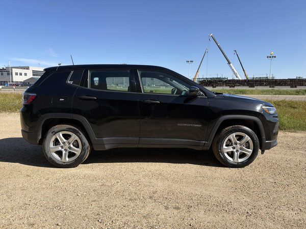 2024 Jeep Compass Sport