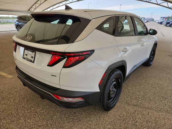 2022 Hyundai Tucson ESSENTIAL SEL