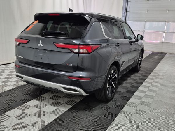 2024 Mitsubishi Outlander GT NOIR SEL, GT SR