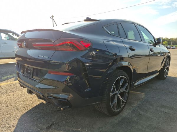 2021 BMW X6 XDRIVE40I