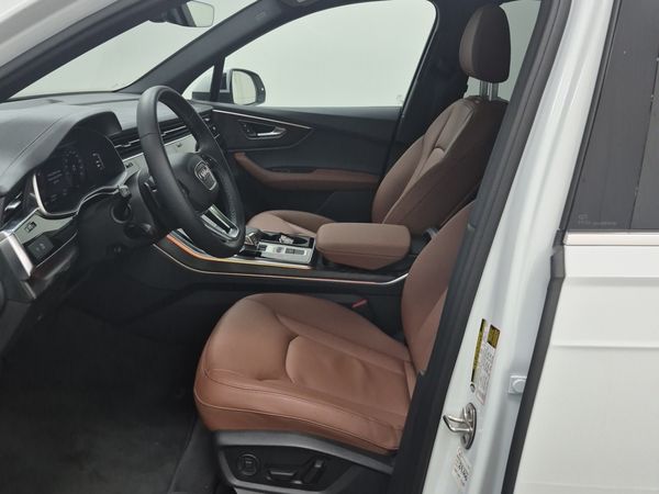 2026 Audi Q7 55 TFSI QUATTRO quattro Premium