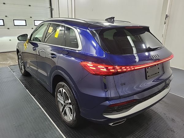 2025 Audi Q5 TFSI QUATTRO quattro Premium