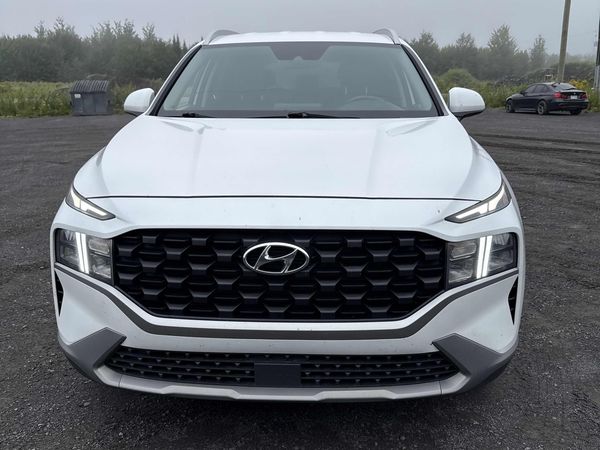 2022 Hyundai Santa Fe Essential SEL