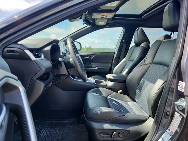 2021 Toyota RAV4 Awd Hybrid Xse XLE HV