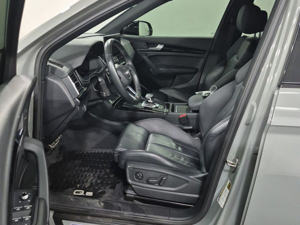 2021 Audi Q5 PROGRESSIV quattro Progressiv