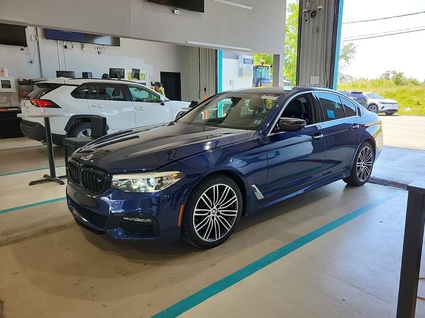 2018 BMW 5 Series Sedan 530i Xdrive
