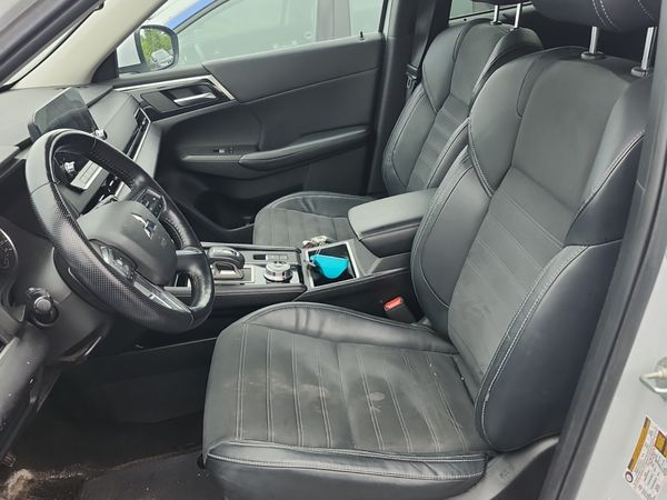 2022 Mitsubishi Outlander S-awc Sel