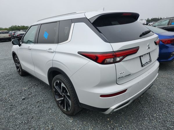 2022 Mitsubishi Outlander S-awc Sel
