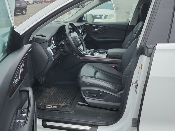 2019 Audi Q8 55 Tfsi Quattro Progressiv Premium