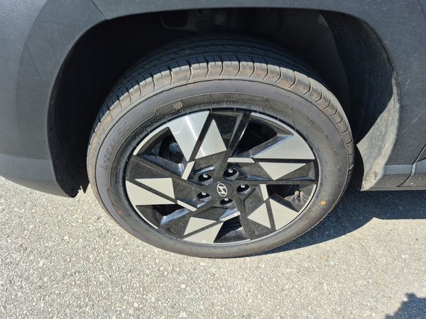 2025 Hyundai KONA PREFERRED SEL, N Line S