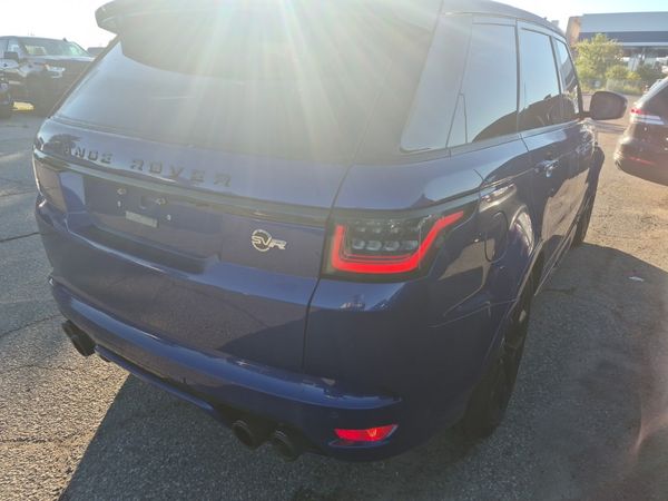 2022 Land Rover Range Rover Sport SVR CARBON EDITION SVR / SVR Carbon Edition