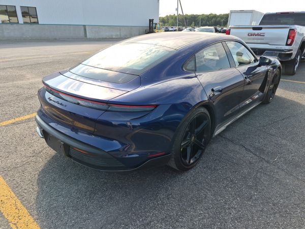 2022 Porsche TAYCAN TURBO S Turbo / Turbo S