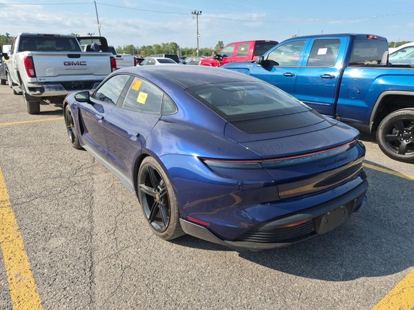 2022 Porsche TAYCAN TURBO S Turbo / Turbo S