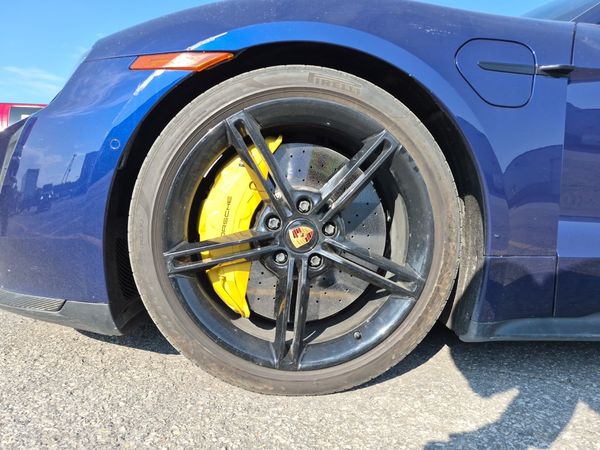 2022 Porsche TAYCAN TURBO S Turbo / Turbo S