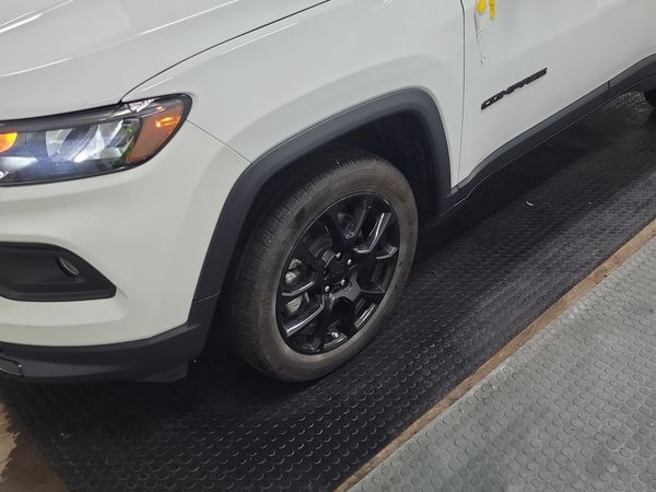 2023 Jeep COMPASS ALTITUDE Latitude Lux, Altitude