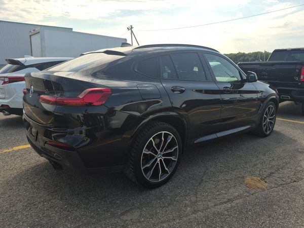 2021 BMW X4 XDRIVE30I