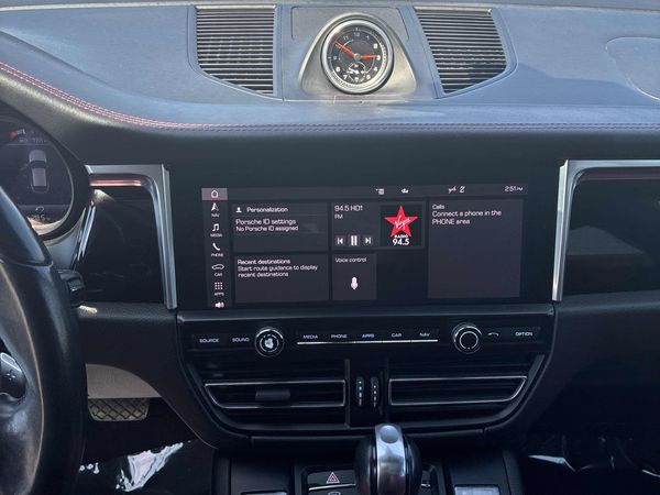 2020 Porsche MACAN S