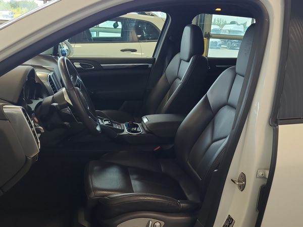 2017 Porsche Cayenne AWD
