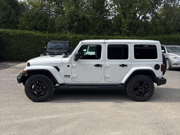 2022 Jeep Wrangler Unlimited Sahara Altitude