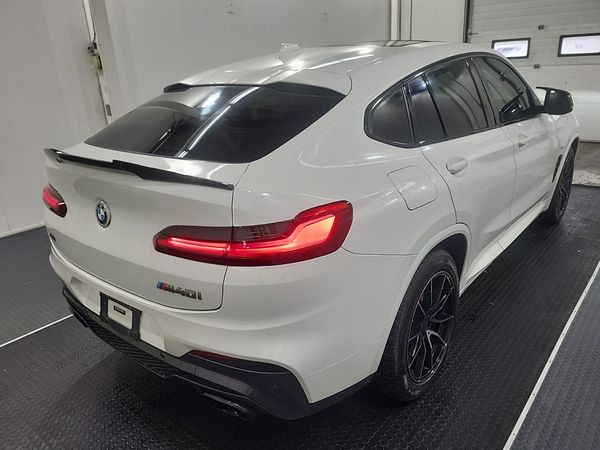 2021 BMW X4 M40I