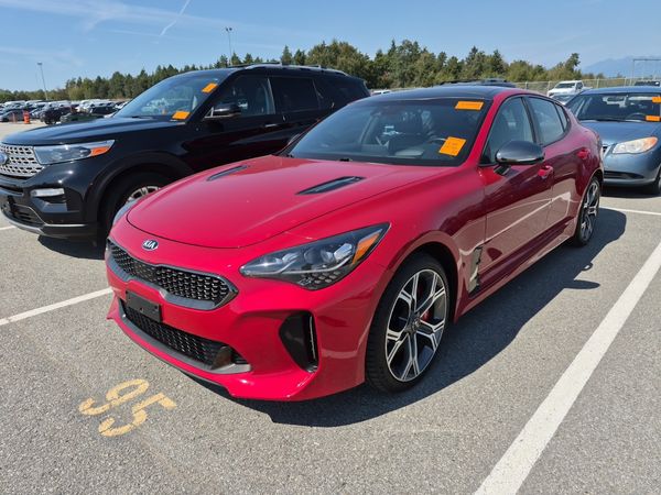 2019 Kia STINGER GT LIMITED