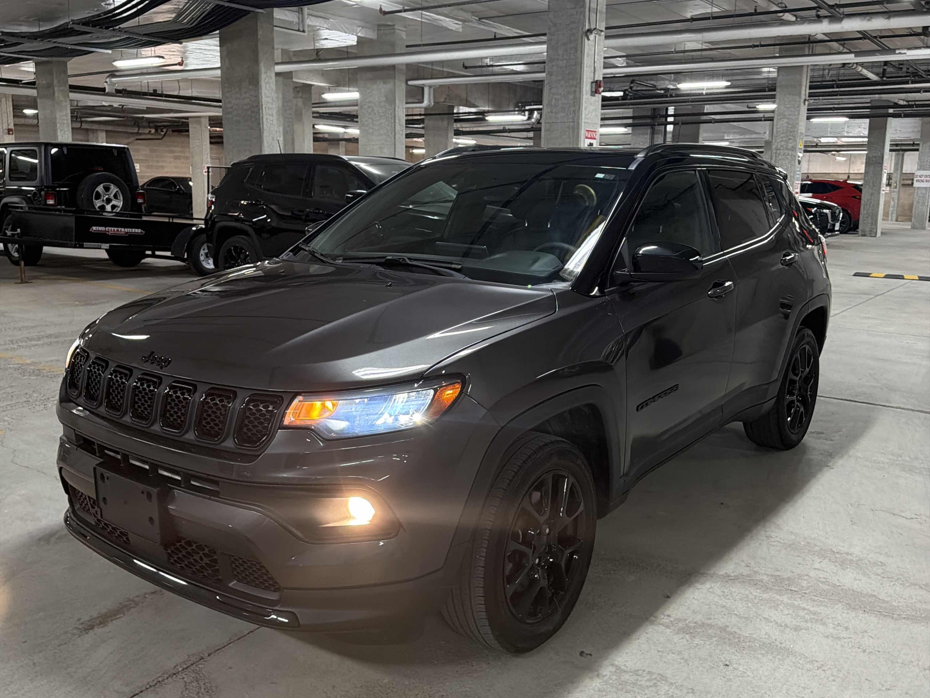 2023 Jeep Compass Altitude Latitude Lux, Altitude