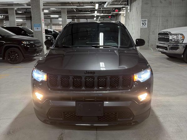 2023 Jeep Compass Altitude Latitude Lux, Altitude