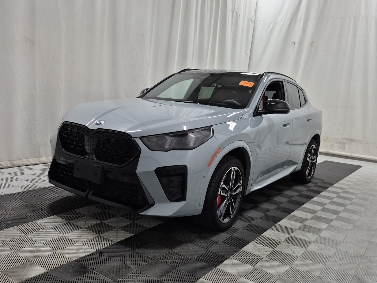 2025 BMW X2 XDRIVE28I