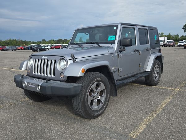 2017 Jeep WRANGLER UNLIMITED SAHARA