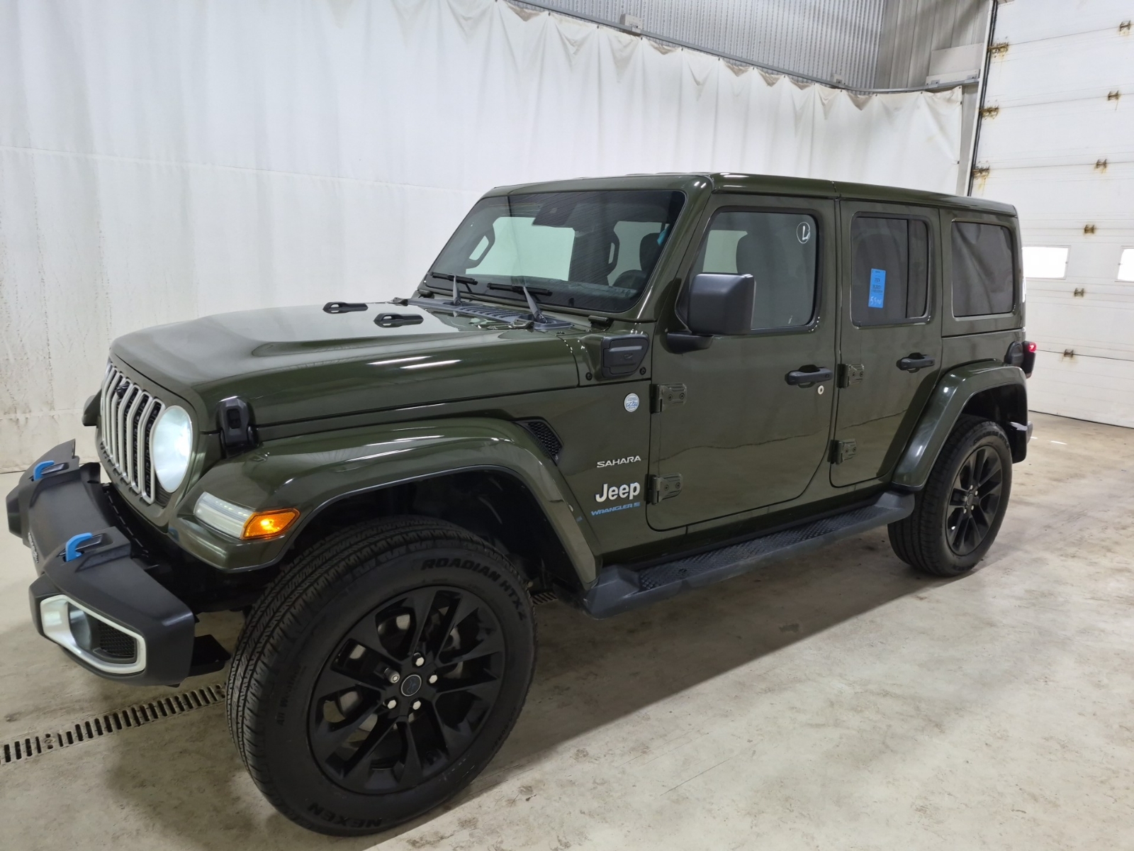 2024 Jeep Wrangler 4xe SAHARA